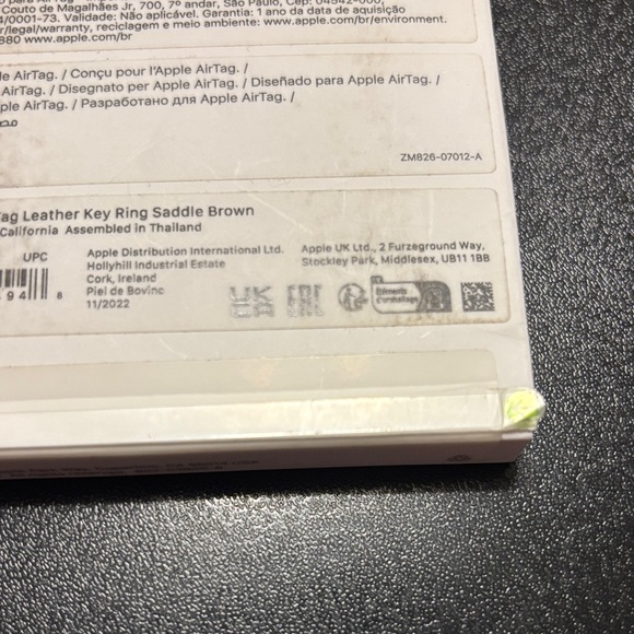 Apple AirTag Leather Key Ring in Saddle Brown - Picture 3 of 12